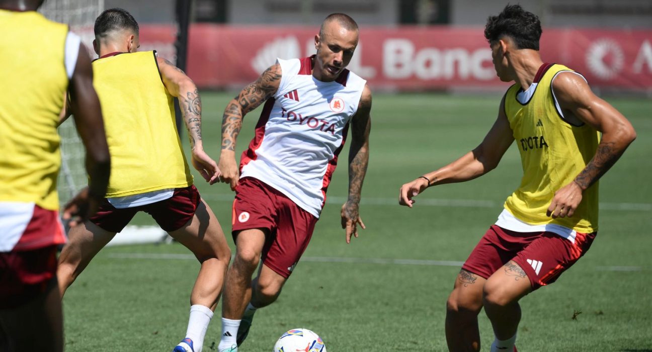 Angelino trigoria allenamento AS Roma